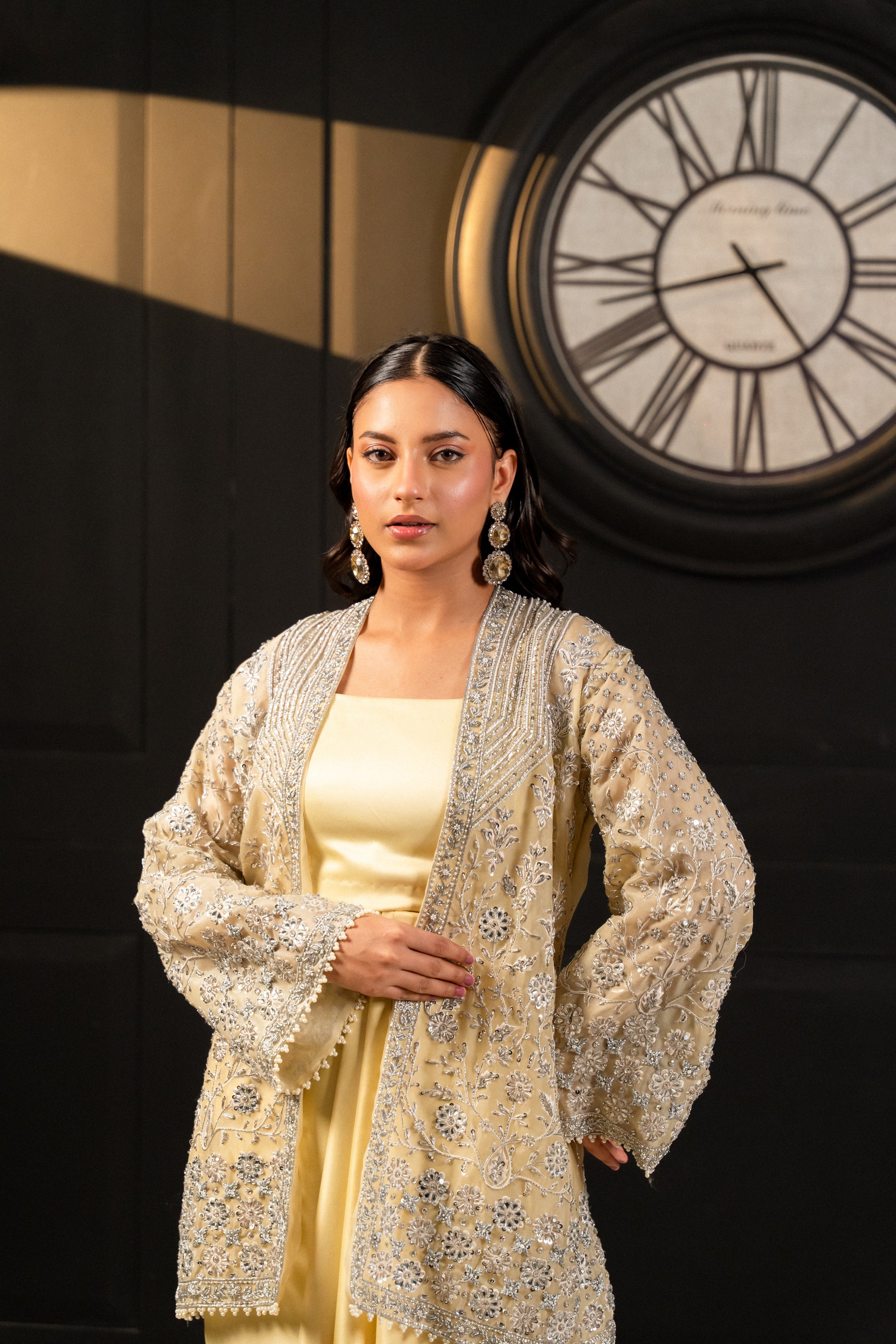 ZELLE Yellow 001