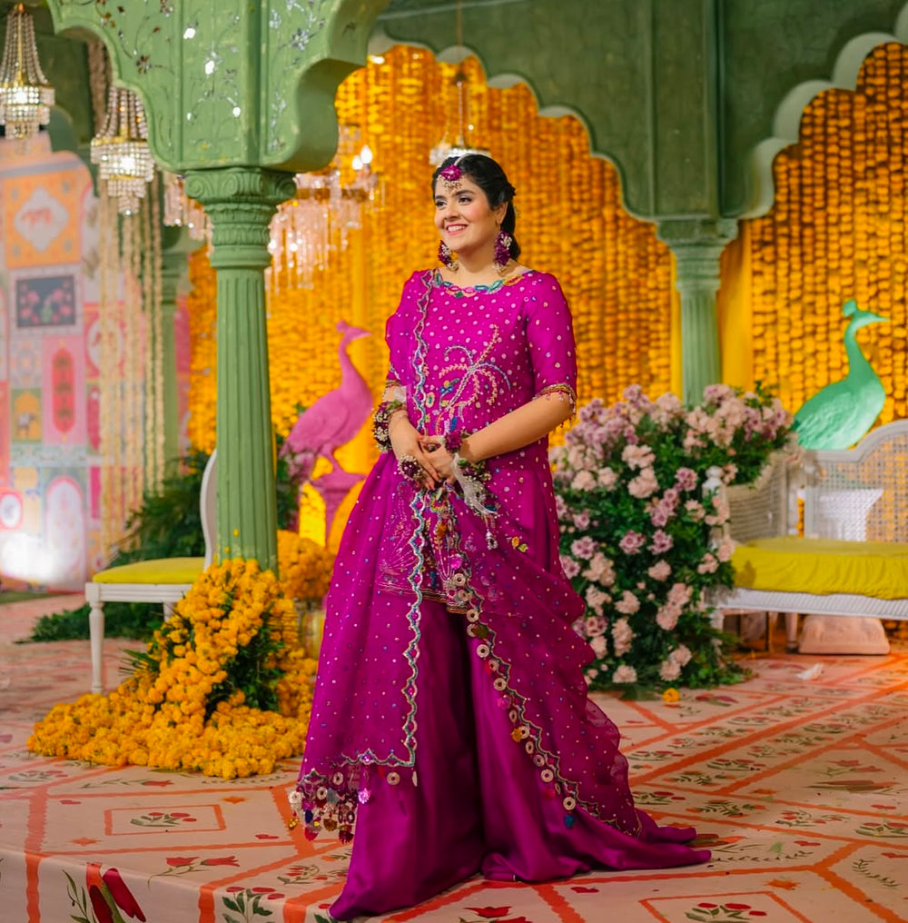 Aabroo bridal detail